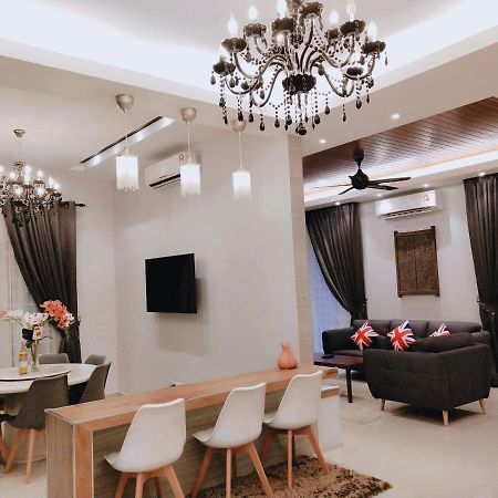 Sea Lion Kuala Selangor Semi-Detached Homestay Extérieur photo